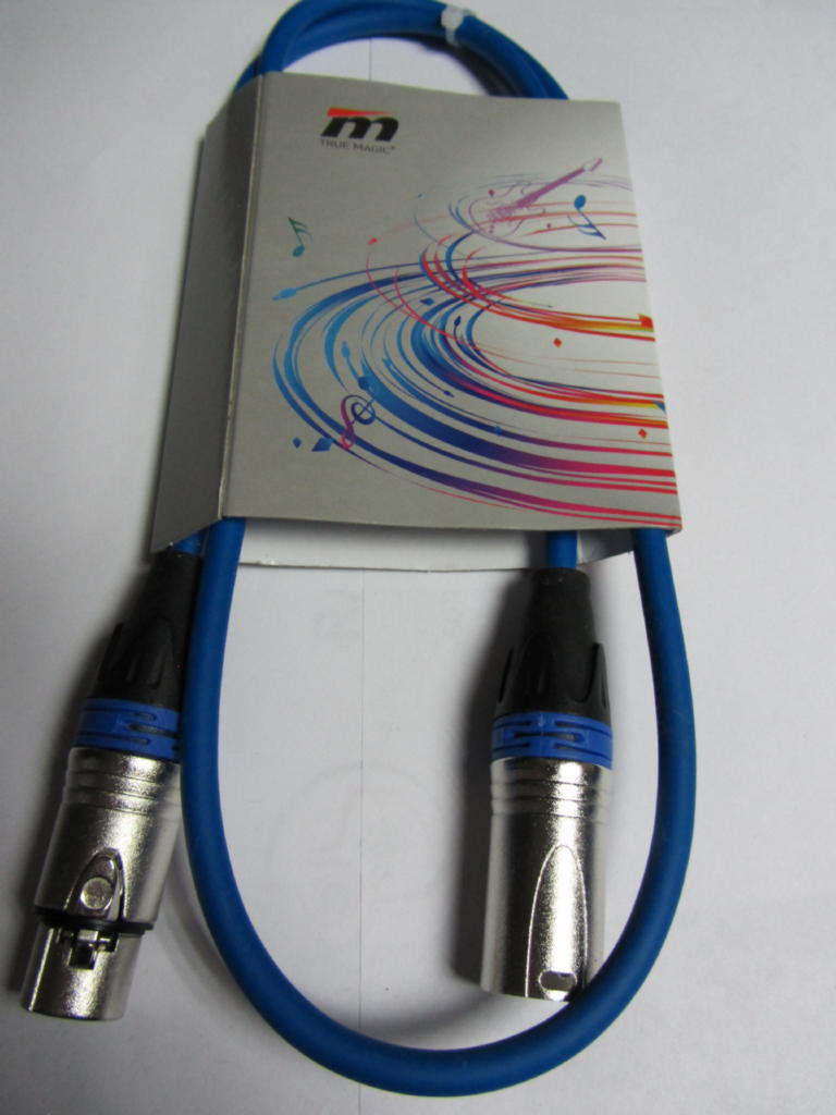 True magic TLC 1M/BL ������ ����������� XLR - XLR, 1�, �����