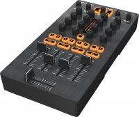 Behringer CMD MM-1 - 4- DJ-MIDI     ., USB